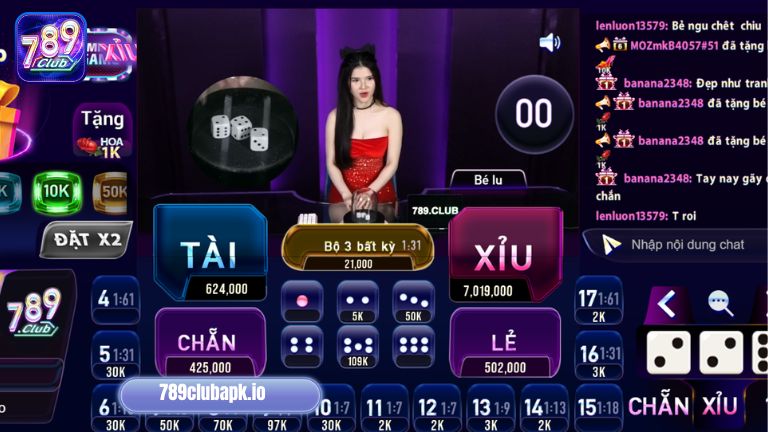 Live Casino 789Club là hình thức chơi trực tuyến với người chia bài thật